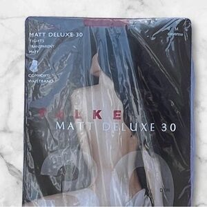 NWT Falke Medium Matt Deluxe 30 Tights in Cayenne